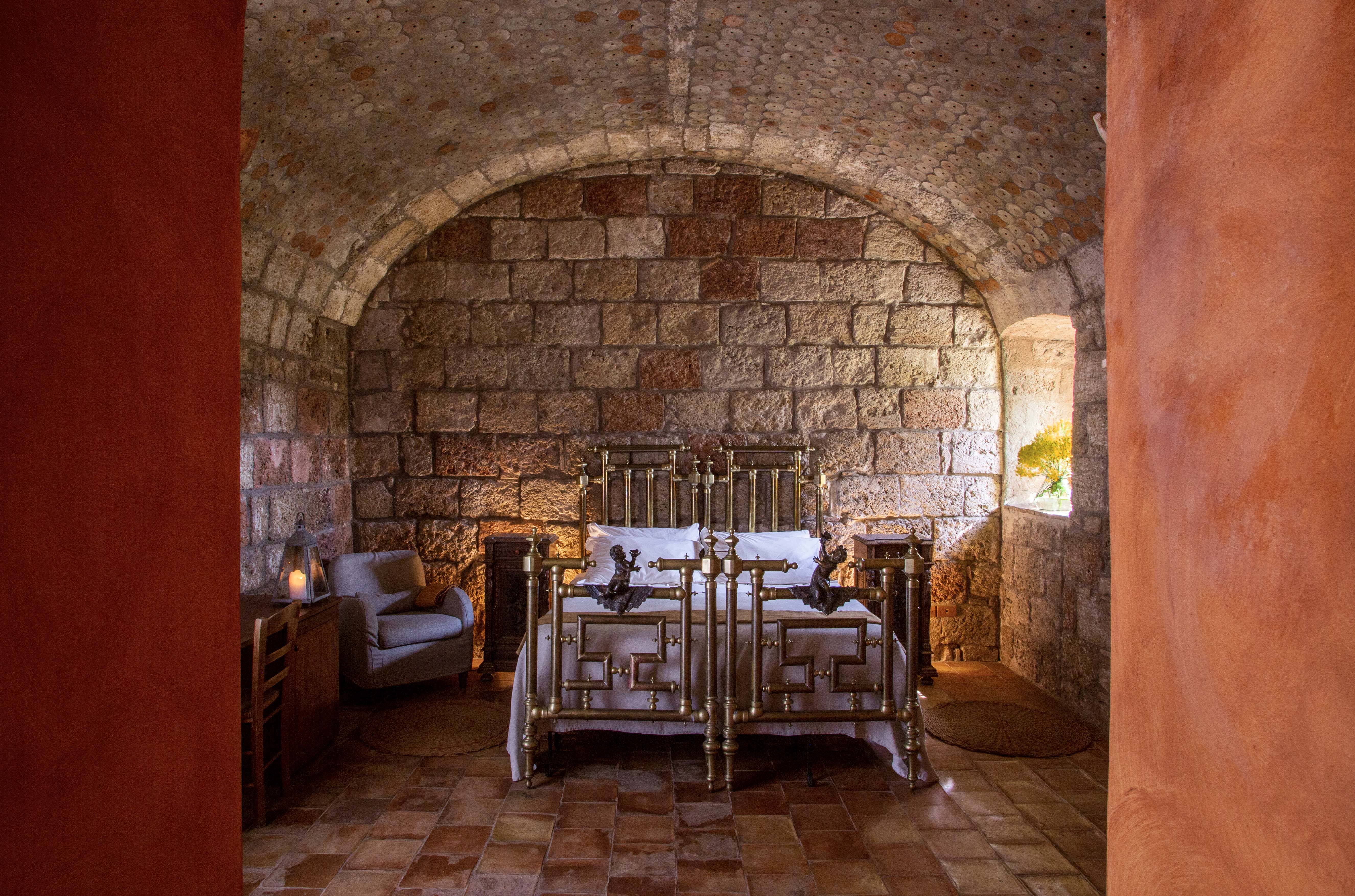 Rooms built for settlers